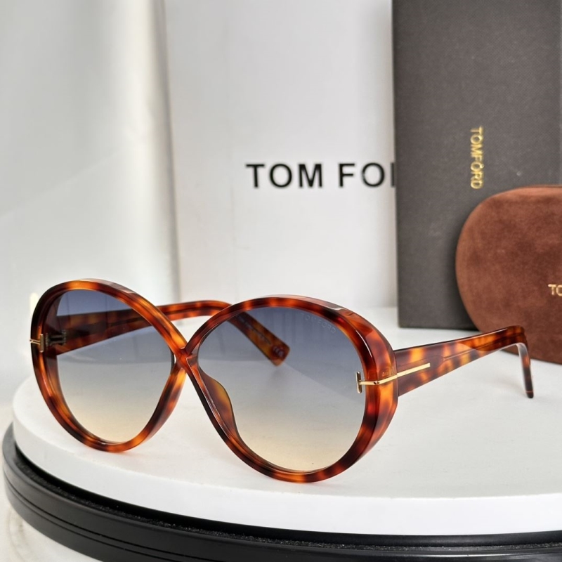 TOM FORD
